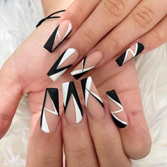 24Pcs Fashion Wearable Nail Art Butterfly Design Detachable Nude Color Coffin Fake Nails with Glue Full Cover Press on Nails