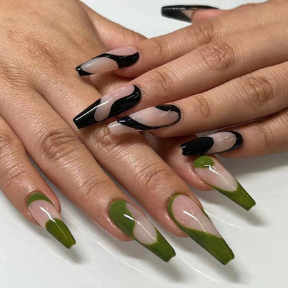 24Pcs Fashion Wearable Nail Art Butterfly Design Detachable Nude Color Coffin Fake Nails with Glue Full Cover Press on Nails