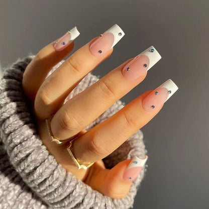 24Pcs Fashion Wearable Nail Art Butterfly Design Detachable Nude Color Coffin Fake Nails with Glue Full Cover Press on Nails