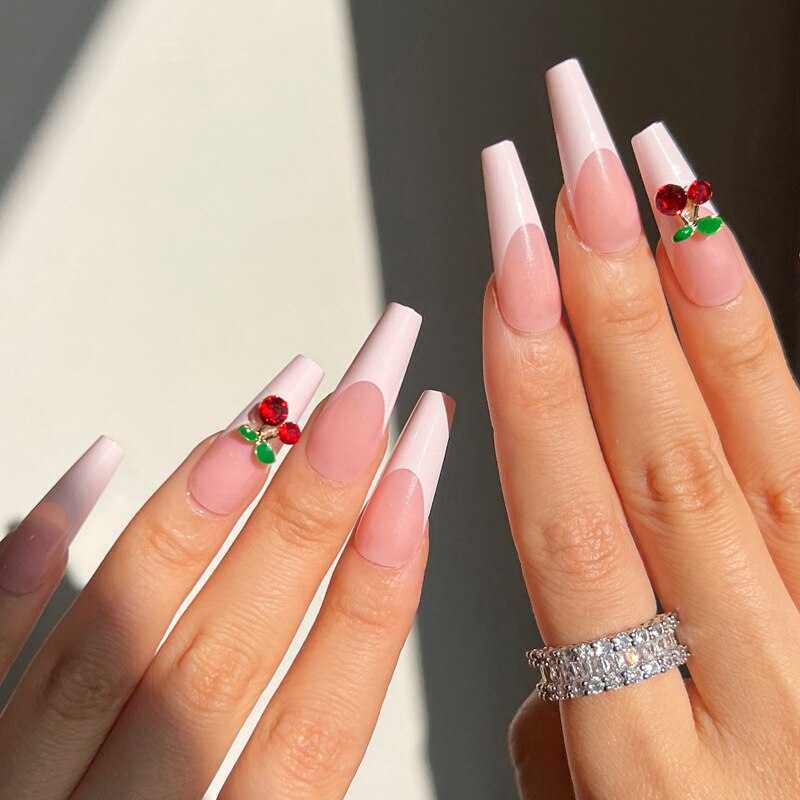 24Pcs Fashion Wearable Nail Art Butterfly Design Detachable Nude Color Coffin Fake Nails with Glue Full Cover Press on Nails