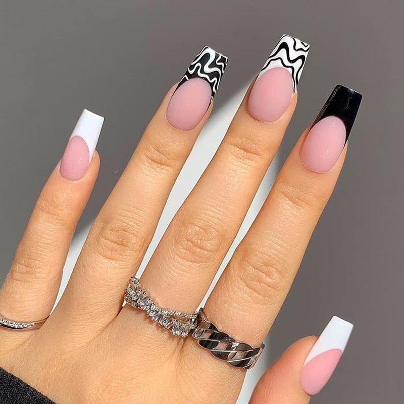24Pcs Fashion Wearable Nail Art Butterfly Design Detachable Nude Color Coffin Fake Nails with Glue Full Cover Press on Nails