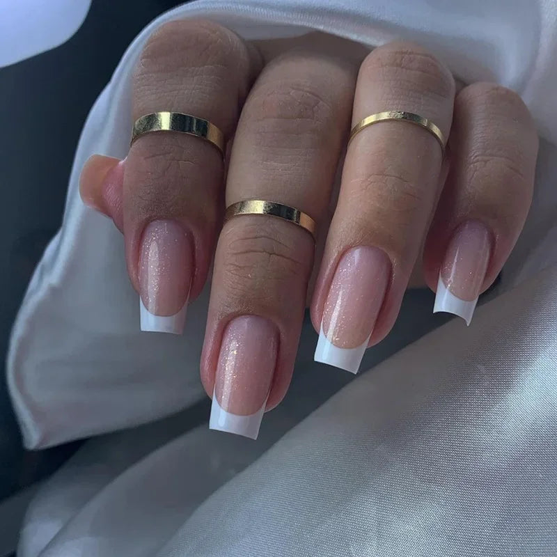 24Pcs White French Fake Nails Wearable Press on Nails Short Square False Nail art Artifical Finished Fingernails tips