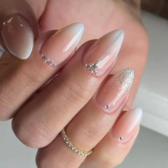 24Pcs Short Almond Nails Set Press on Simple Shell Starfish Design False Nails Detachable Artificial Full Cover Fake Nails Tips