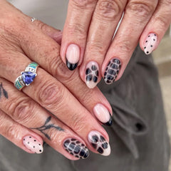 24Pcs Short Almond Fake Nails Press on Pink Flower Leopard Print French False Nails Detachable Artificial Full Cover Nails Tips