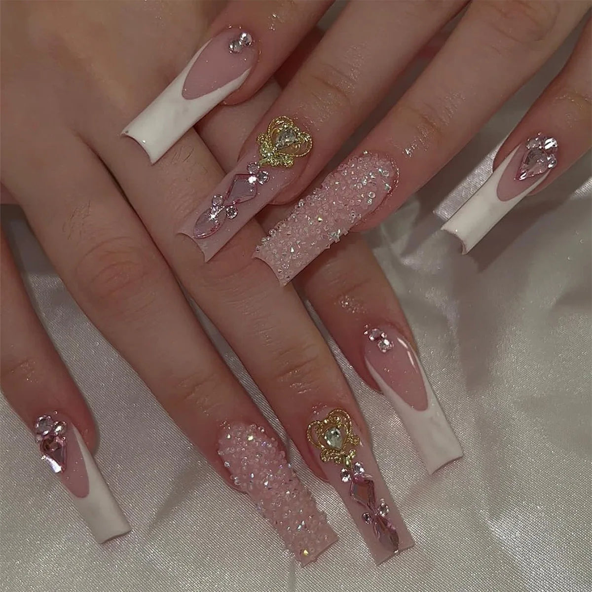 24Pcs Long Square Head French Fake Nails Press on 3D Bow Pearl with Design Full Cover Nails Tips Reusable Artificial False Nails
