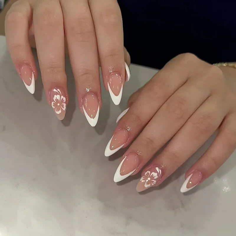 24Pcs Mid-length Almond Nails Set Press on With White Gradient Design Fake Nail Flower Pattern Reusable Finished False Nail Tip
